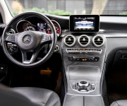 Mercedes-Benz GLC SUV 250 4Matic AT/9