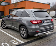 Mercedes-Benz GLC SUV 250 4Matic AT/9
