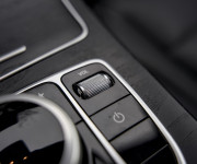 Mercedes-Benz GLC SUV 250 4Matic AT/9