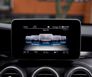 Mercedes-Benz GLC SUV 250 4Matic AT/9