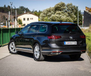 Volkswagen Passat Variant 2.0 TDI DSG 4Motion, Matrix, Masáž, 360 kamera, ACC, DCC, ťažné