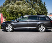 Volkswagen Passat Variant 2.0 TDI DSG 4Motion, Matrix, Masáž, 360 kamera, ACC, DCC, ťažné