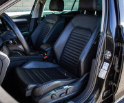 Volkswagen Passat Variant 2.0 TDI DSG 4Motion, Matrix, Masáž, 360 kamera, ACC, DCC, ťažné