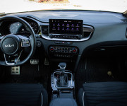 Kia ProCeed 1.5 T-GDi 7DCT GT-Line Premium, JBL, Kamera, Navi, 1.majiteľ, nelakované