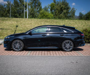 KIA ProCeed 1.5 T-GDi 7DCT GT-Line Premium, JBL, Kamera, Navi, 1.majiteľ, nelakované
