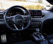 KIA ProCeed 1.5 T-GDi 7DCT GT-Line Premium, JBL, Kamera, Navi, 1.majiteľ, nelakované