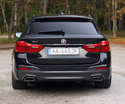 BMW Rad 5 530d xDrive A/T