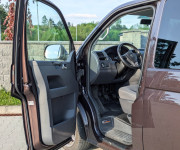 Volkswagen T5 Multivan STRALINE 2.0 TDI 103 kW, Webasto, 7-miestne