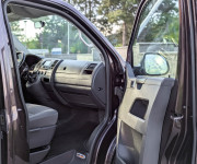 Volkswagen T5 Multivan STRALINE 2.0 TDI 103 kW, Webasto, 7-miestne