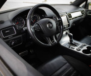 Volkswagen Touareg II 3.0 V6 TDI RLine 4MOTION