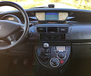 Peugeot 807 2.0 HDI STYLE