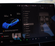 Tesla Model 3 Long Range 4x4 Premium Sound, Biely interiér, odpočet DPH