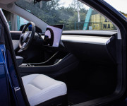 Tesla Model 3 Long Range 4x4 Premium Sound, Biely interiér, odpočet DPH