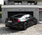 BMW Rad 7 750i xDrive A/T