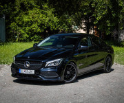 Mercedes-Benz CLA Kupé 180 AMG Line, Slovenské, Night package, Keylles, Apple car play, Kamera