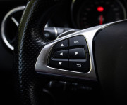 Mercedes-Benz CLA Kupé 180 AMG Line, Slovenské, Night package, Keylles, Apple car play, Kamera
