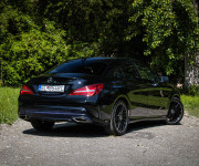 Mercedes-Benz CLA Kupé 180 AMG Line, Slovenské, Night package, Keylles, Apple car play, Kamera