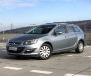 Opel Astra Sport Tourer ST 1.4 Turbo 140k Cosmo