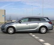 Opel Astra Sport Tourer ST 1.4 Turbo 140k Cosmo