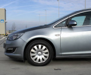 Opel Astra Sport Tourer ST 1.4 Turbo 140k Cosmo