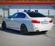 BMW Rad 5 530d xDrive A/T