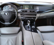 BMW Rad 5 530d xDrive A/T
