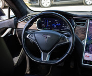 Tesla Model S 100 D, Free Supercharger, EAP, MC2 čip ,Vzduch, CCS adaptér, DPH