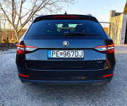 Škoda Superb combi 4x4 L&K + WEBASTO