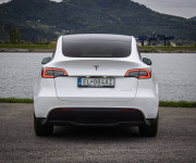 Tesla Model Y Long Range, ťažné, R20, nelakované, odpočet DPH