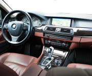 BMW Rad 5 Touring 5 520d xDrive A/T, 140kW, A8, SR vozidlo, Pôvodný lak, Zimné komlety