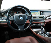 BMW Rad 5 Touring 5 520d xDrive A/T, 140kW, A8, SR vozidlo, Pôvodný lak, Zimné komlety