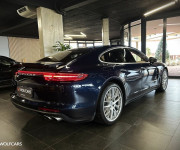 Porsche Panamera 4S