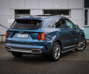 Kia Sorento Platinum 4WD 2.2 CRDi panoráma, 1. majiteľ, SK, V záruke, nelakované