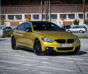 BMW Rad 4 Gran Coupé M440i xDrive M Performance, M výfuk, HUD, Harman Kardon, Austin Yellow, TO