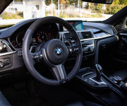 BMW Rad 4 Gran Coupé M440i xDrive M Performance, M výfuk, HUD, Harman Kardon, Austin Yellow, TO