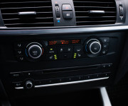 BMW X3 20d xDrive, Nelakované, Sportsitze, Keylles, Veľmi zachovalé