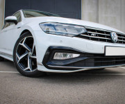 Volkswagen Passat Variant R-LINE 2.0 TDI DSG Highline