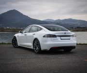 Tesla Model S 75D Free Supercharging, SOH 92%, Vzduch, Panoráma, Dechrom