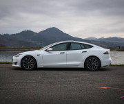 Tesla Model S 75D Free Supercharging, SOH 92%, Vzduch, Panoráma, Dechrom