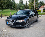 Volvo V70 D5 (136 kW) Momentum Geartronic