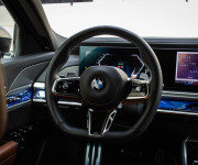 BMW Rad 7 740d xDrive M Pro, Merino Tartufo, TV, Massage, Crystal, Sky Lounge, Carbon, TOP