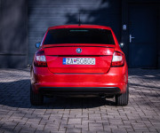 Škoda Rapid 1.2 TSI 77kW, 1. majiteľ, slovenské, pôvodný lak, R17 ALU, šport sedadlá