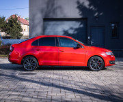 Škoda Rapid 1.2 TSI 77kW, 1. majiteľ, slovenské, pôvodný lak, R17 ALU, šport sedadlá