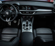 Alfa Romeo Stelvio 2.0 GME 280k Veloce AWD A/T