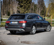 Mercedes-Benz E trieda All-Terrain 220d 4matic Airmatic 9G-Tronic, Multibeam, HUD, Ťažné, MB c