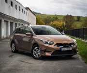 Kia Ceed SW 1.5 T-GDi 118kW Gold, Full Led, Navi, 1. majiteľ, Slovenské, záruka