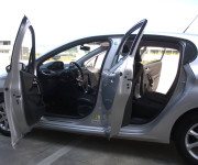 Peugeot 208 1,2 benzín, 60kw, MT5, 5dv., Style