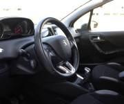 Peugeot 208 1,2 benzín, 60kw, MT5, 5dv., Style
