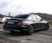 Mercedes-Benz E trieda Sedan 220d, 143kw, AT9, AMG paket