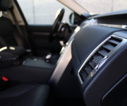 Land Rover Discovery 3.0 I6 D250 MHEV HSE AWD A/T 5+2